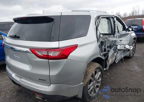 2018 Chevrolet Traverse Premier z USA, uszkodzony, nr VIN 1GNEVJKW9JJ234221